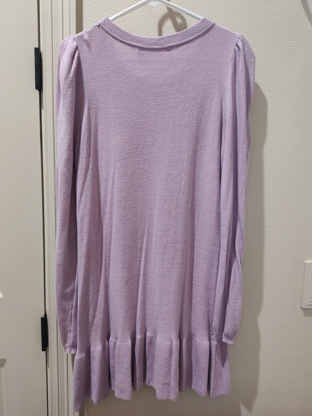 Anonyme Lavender Long Sleeve Ruffle Hem Sweater Dress Size S Made In Italy - Picture 3 of 3